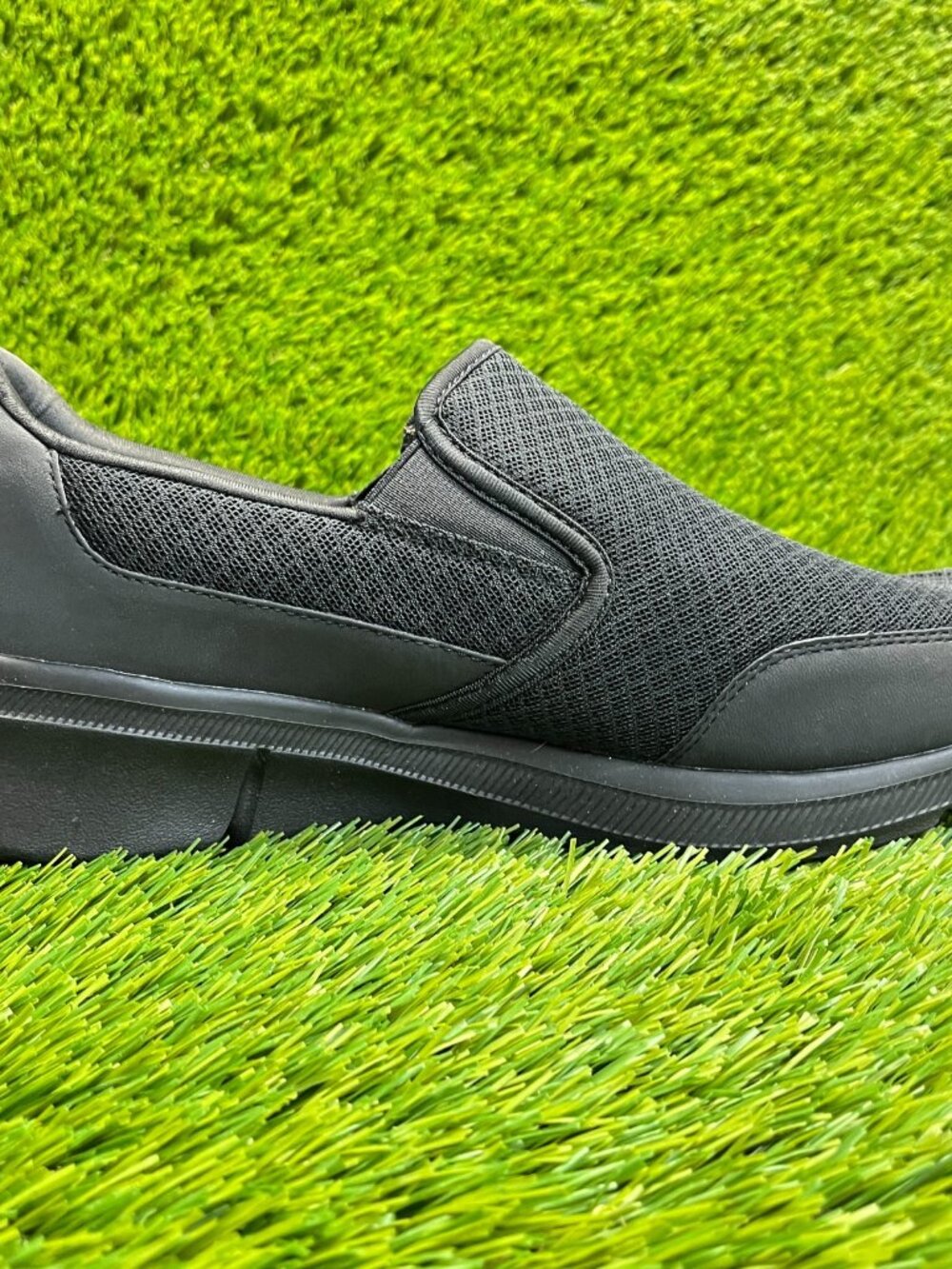 Skechers Equalizer 3.0 Mens Size 9.5 Black Casual Walking Slip On Shoes Sneakers - Picture 4 of 10